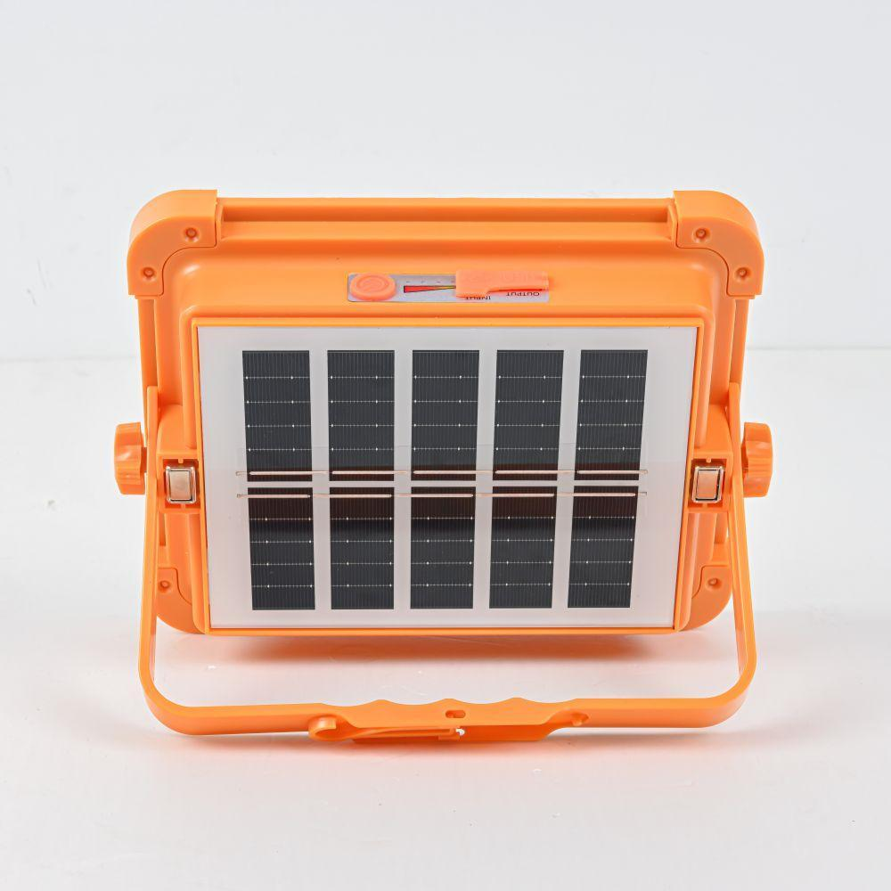 200W Portable Solar LED Flood Light – IP66 Rechargeable - Image 5